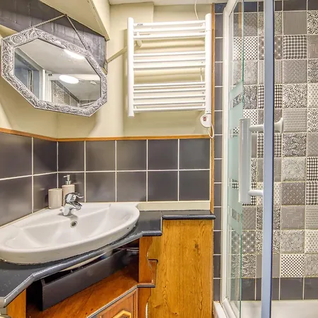 Art Deco Apartment Bordeaux